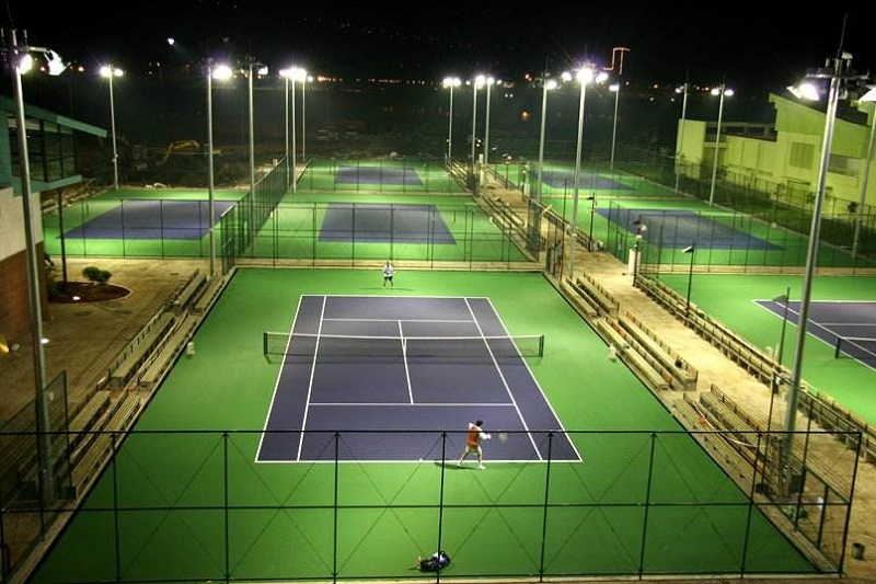 丙烯酸球场：网球场施工要多少钱？